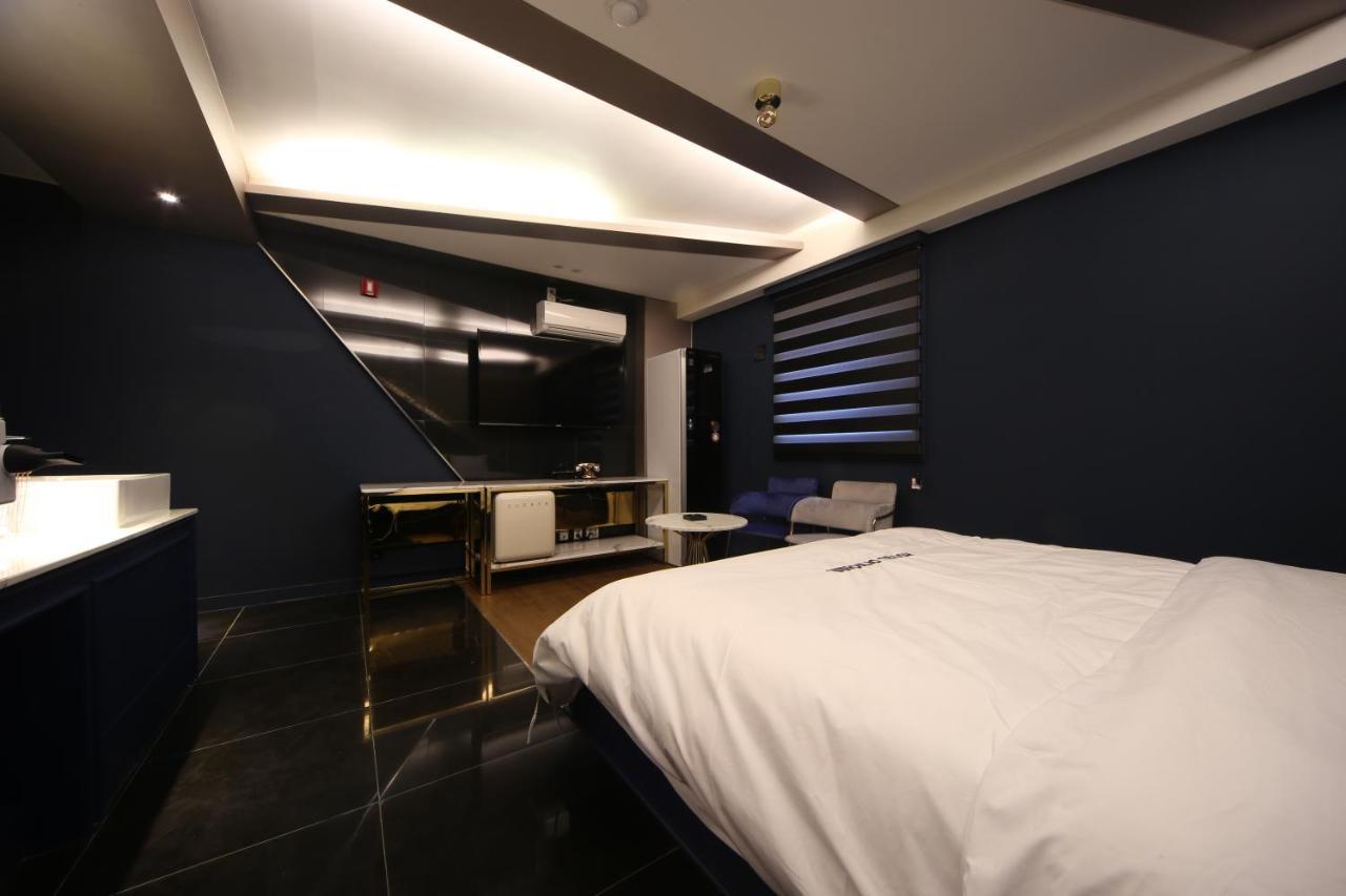 Hotel Yeogiatte Daegu Station Bagian luar foto
