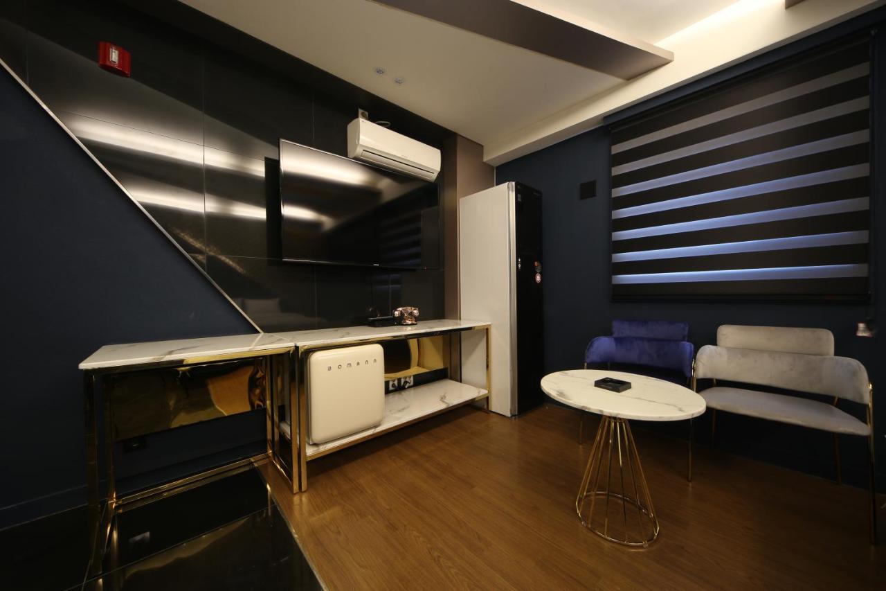 Hotel Yeogiatte Daegu Station Bagian luar foto