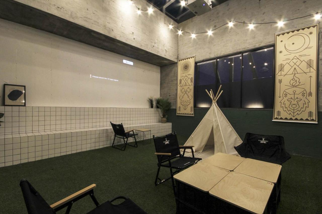 Hotel Yeogiatte Daegu Station Bagian luar foto